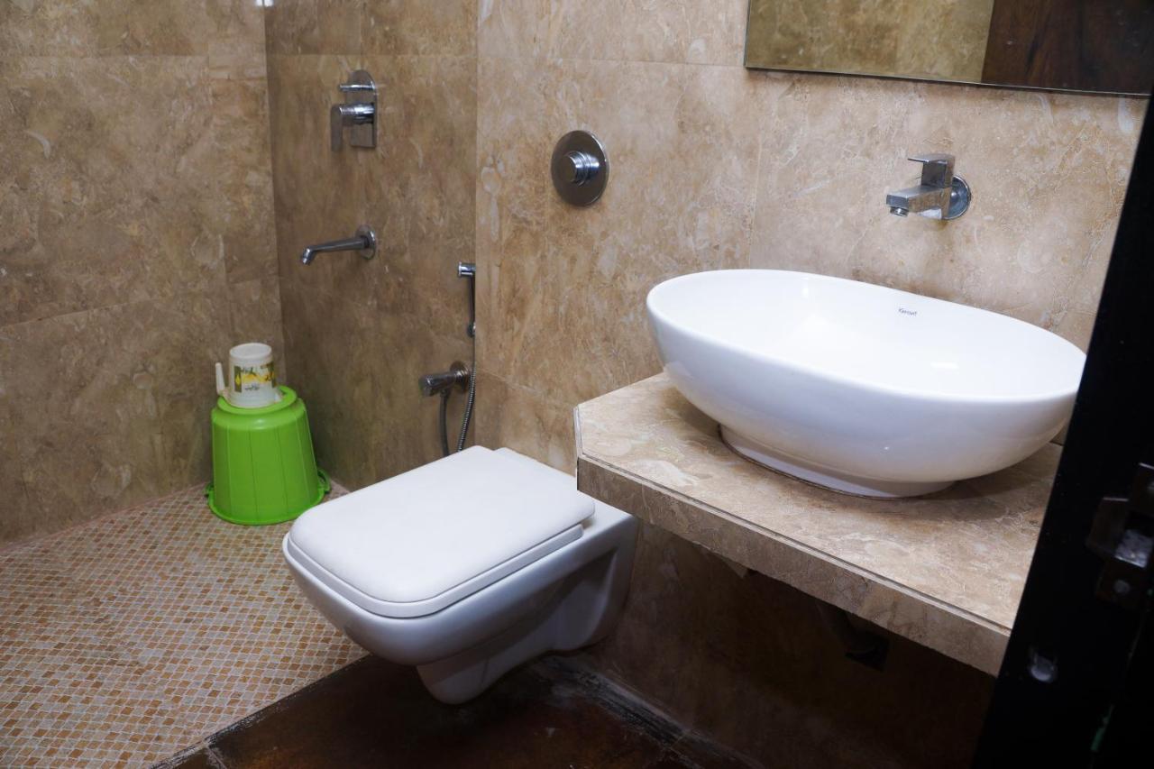 Hotel Vijaya Hill View Residency Navi Mumbai Exterior foto